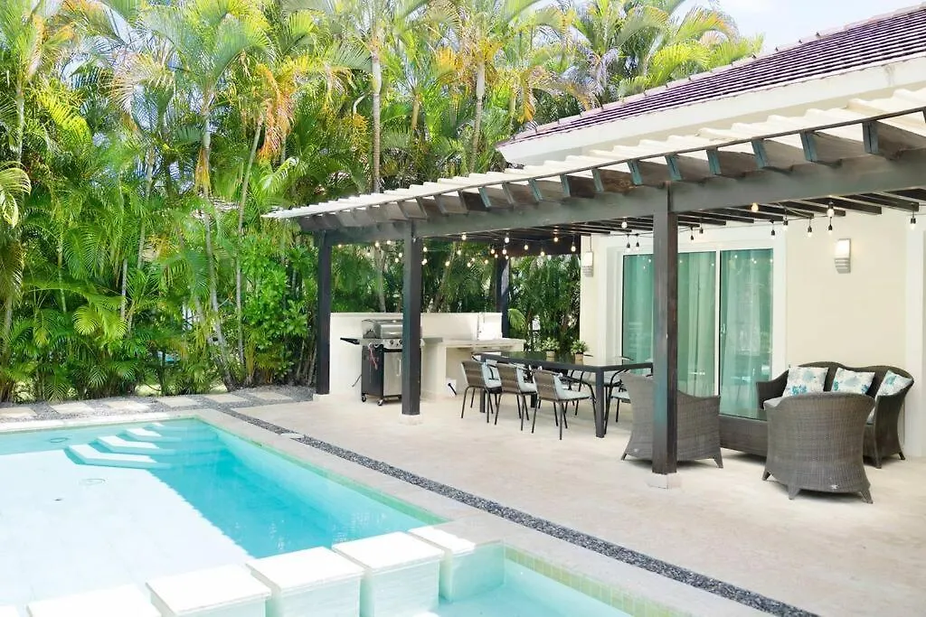 Villa Cayena With Private Pool, Punta Cana Village